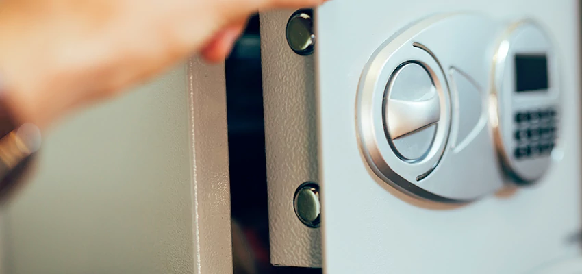 Fingerprint Safe Openers in Gonzales, CA
