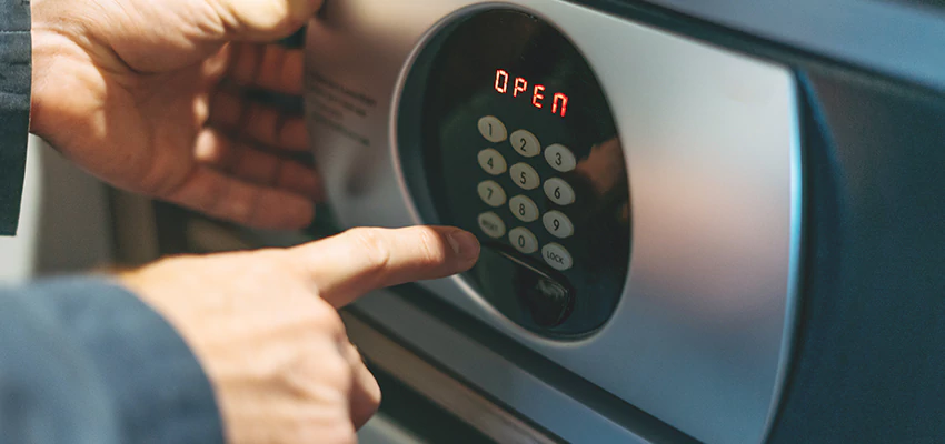 Cash Safe Openers in Gonzales, California